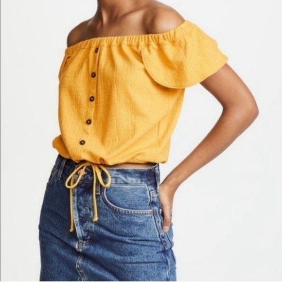 Madewell Texture & Thread Off The-Shoulder Top in golden yellow. Size M - Picture 2 of 5